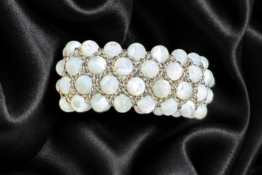 Aura Bracelet - White Mother-of-pearl